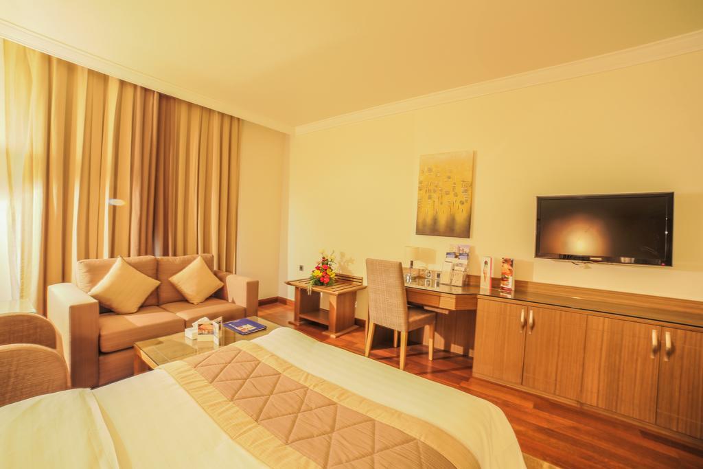Hotel Golden Tulip Buraidah Al Qassim Zimmer foto